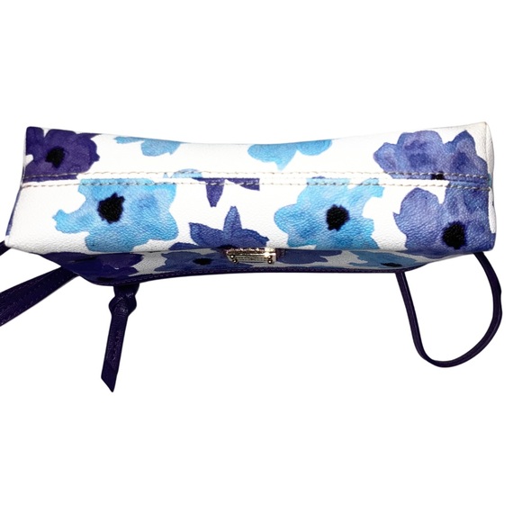 Y2K Dooney & Bourke White Purple Blue Ginger Floral Leather Crossbody Purse Bag - Picture 6 of 12